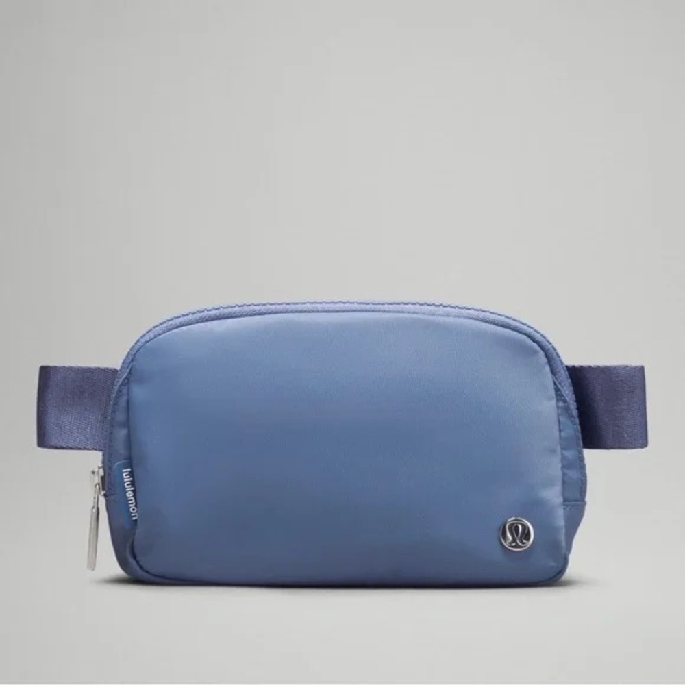 Lululemon Large Blue Everywhere Belt Bag